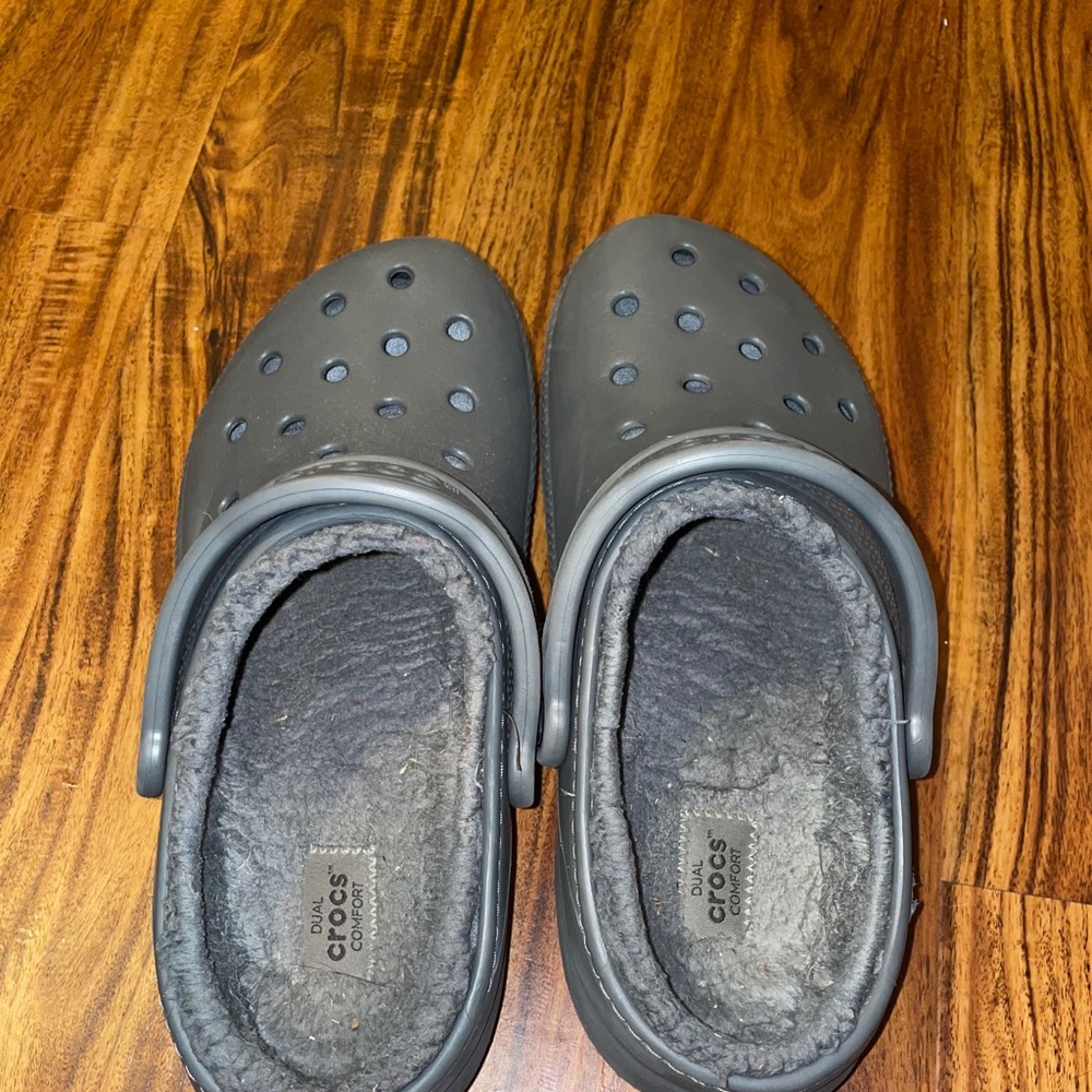 Grey crocs fluffy